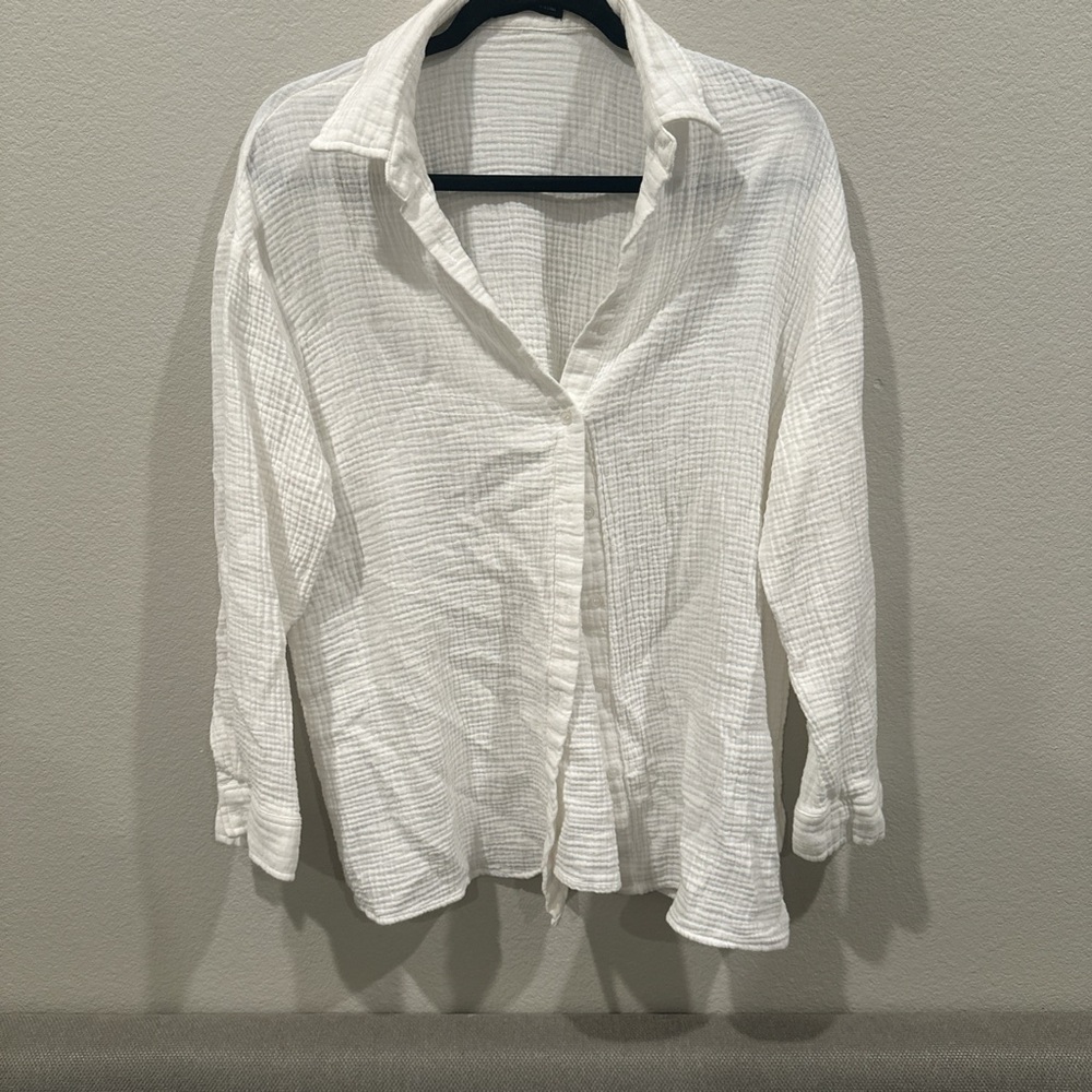 SHEIN White Textured Fabric